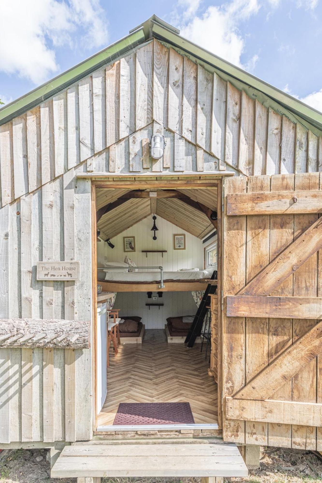 Dartmoor Reach Alpaca Farm Heated Cabins 5 Mins Drive To Dartmoor Bovey Tracey Δωμάτιο φωτογραφία
